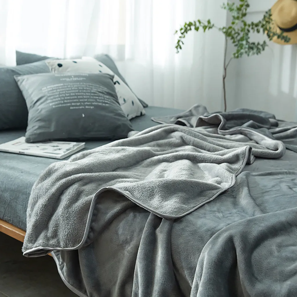 

Nordic Flannel Bedding Queen Size luxury blankets Cover Solid Lightweight and comfortable plush blankets Microfiber Dropshipping