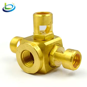 

Water Sprinkler Sprayers Garden Irrigation Spray Nozzles Multi-angle Irrigation Watering System Connectors Mist Water Sprayer