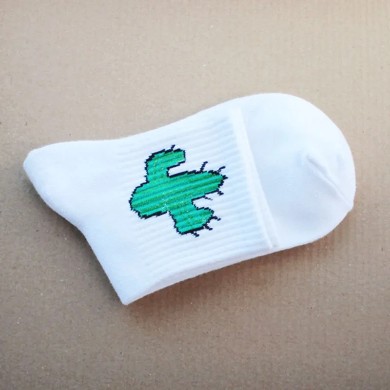 LNRRABC-Cotton-Casual-Harajuku-Low-Cut-Socks-Women-Floor-Length-Sock-For-Men-Cactus-Fire-Print.jpg_.webp_640x640 (6)