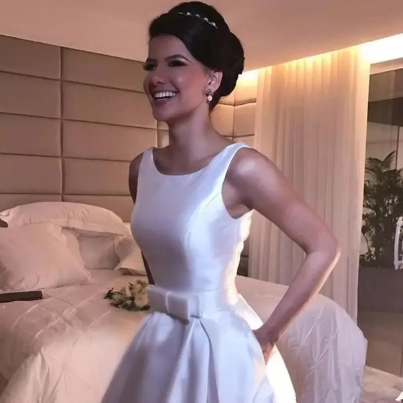 vintage-royal-satin-wedding-dresses-elegant-a-line-scoop-neckline-open-backless-wedding-dresses-2018-custom-made-sweep-train-wedding-gown.webp (1)_