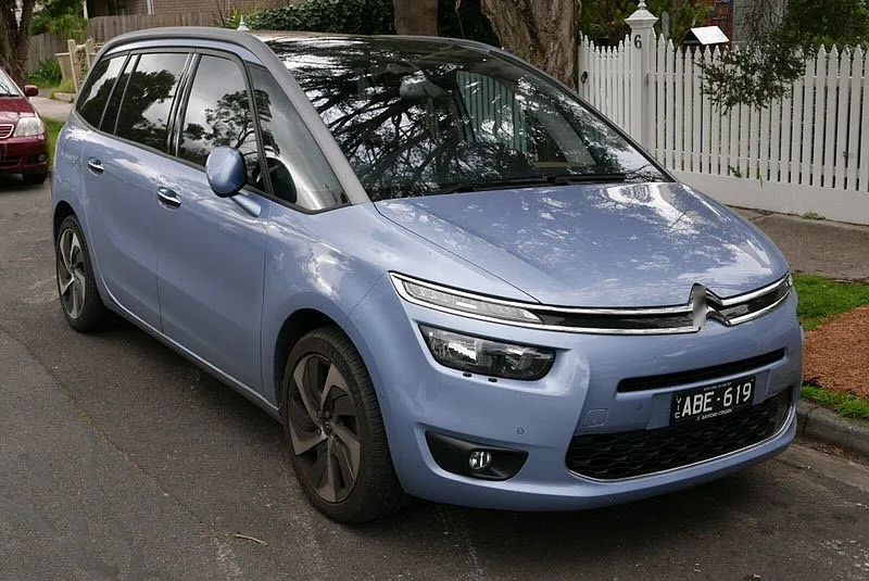 EeMrke стайлинга автомобилей для Citroen C4 PICASSO 2006-2 в 1 Многофункциональный светодиодный Противотуманные фары DRL с объективом Габаритные огни