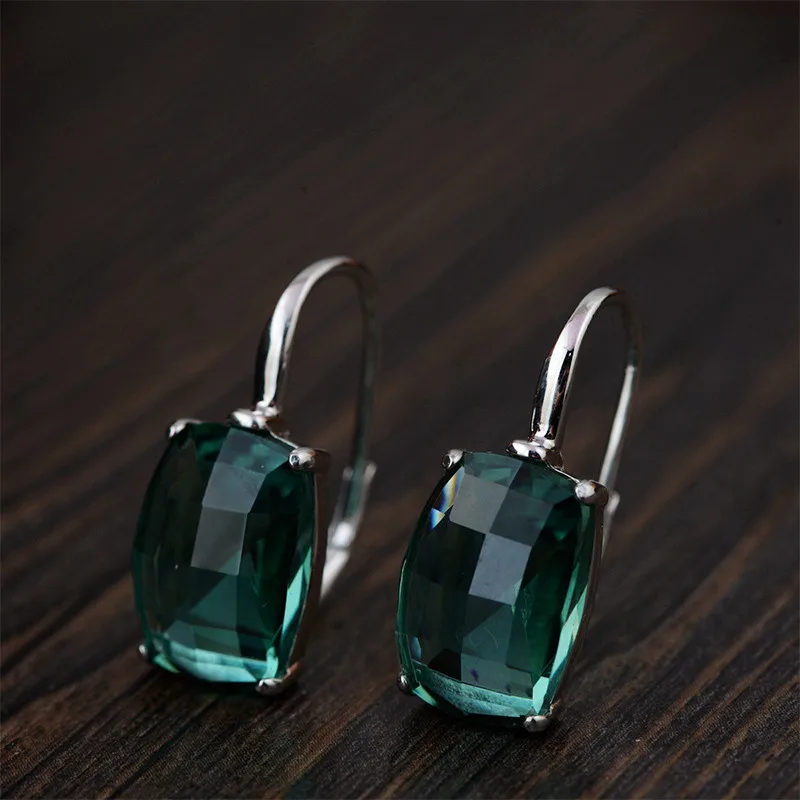 jewelry stores