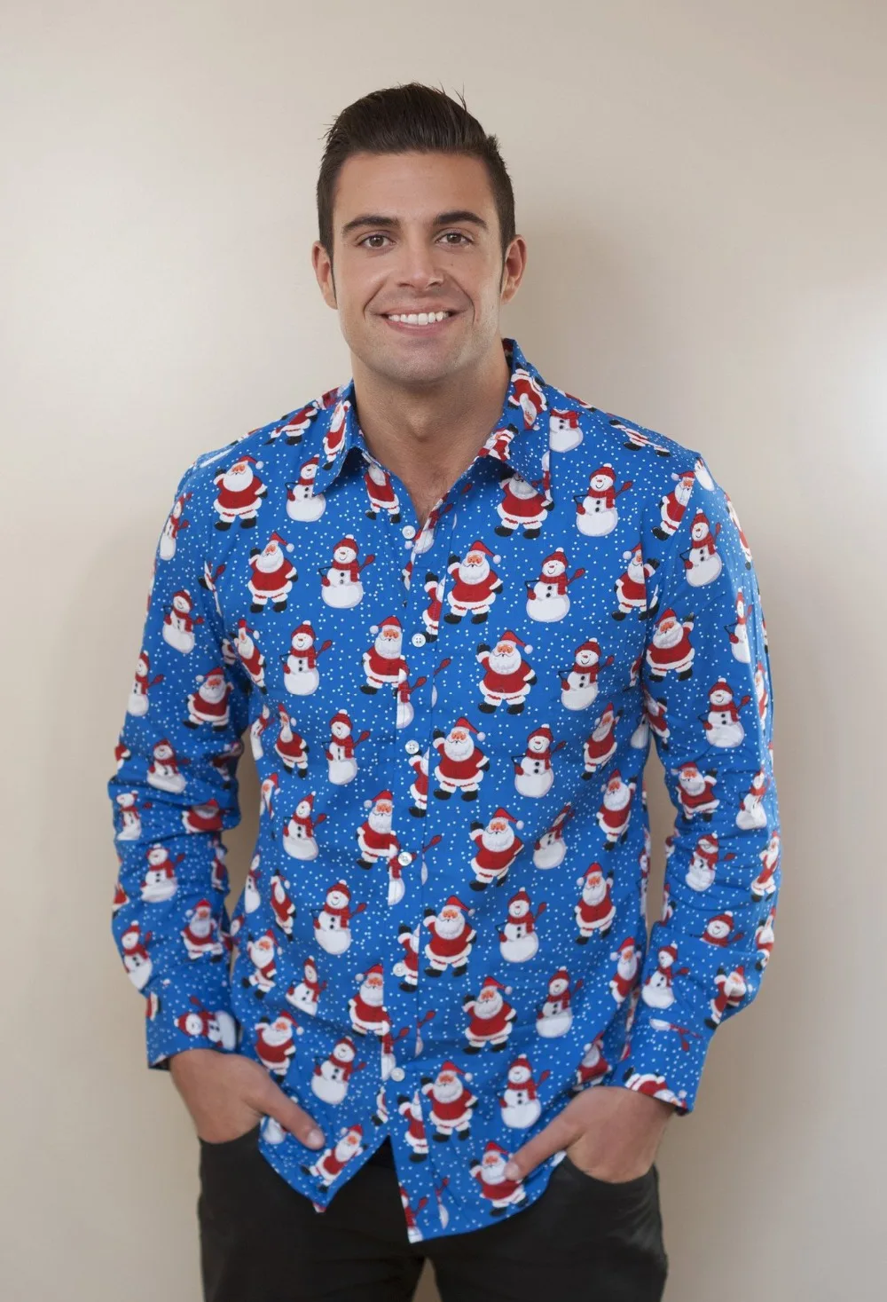 4695534623_563271636