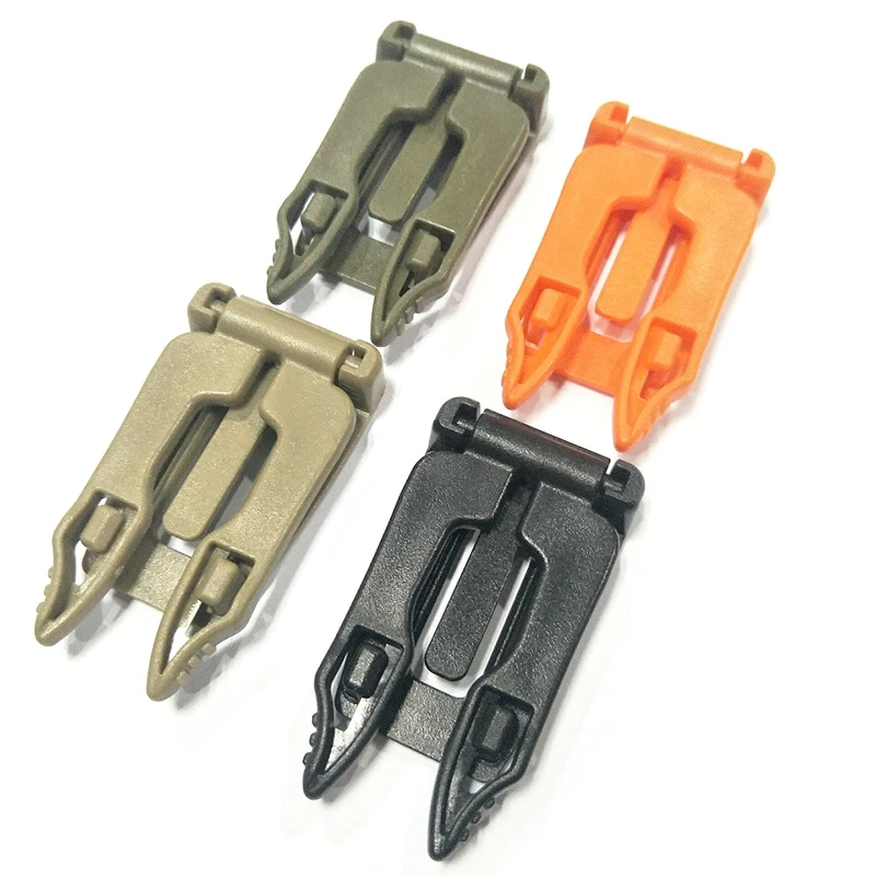 

2PCS Carabiner Clip Buckles Outdoor Survival EDC Multi Tool Molle Strap Backpack Bag Webbing Connecting Buckle Clip Camping Gear