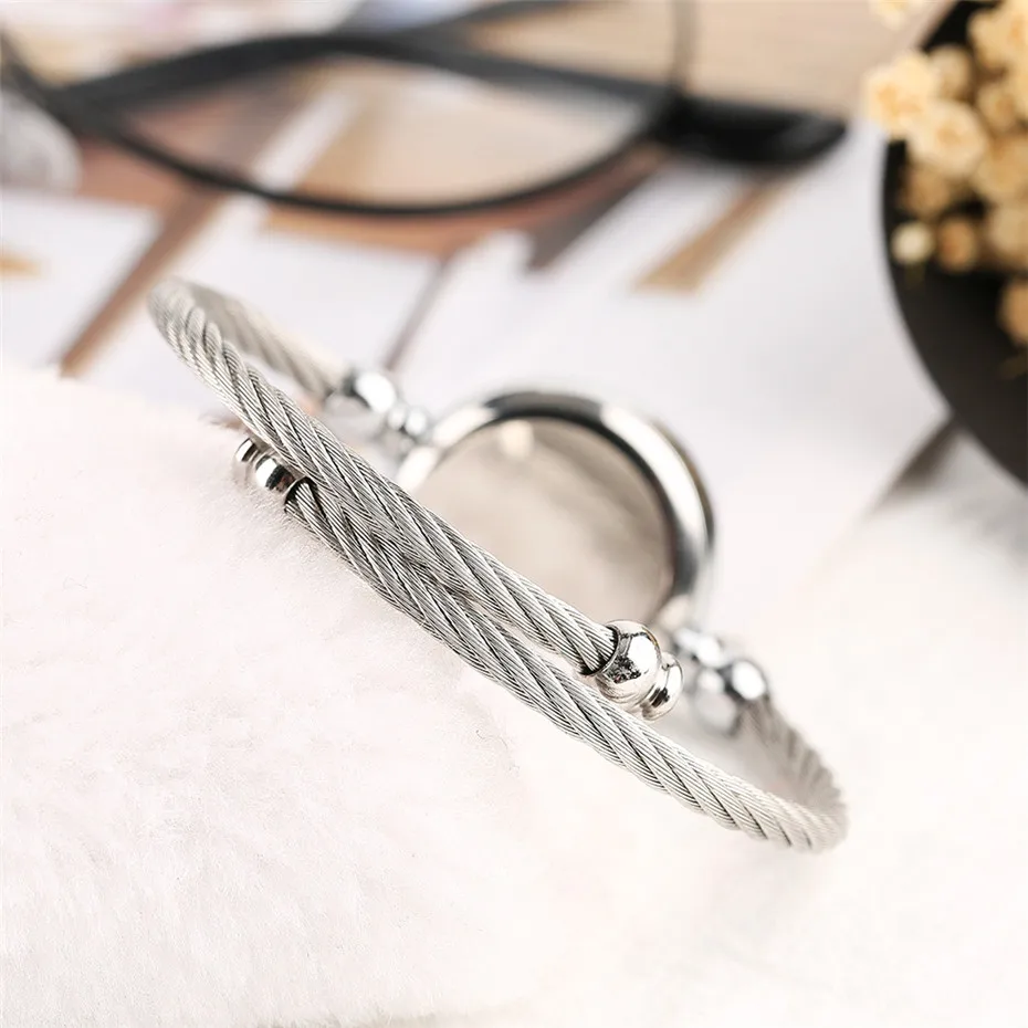 Creative Black White Small Dial Silver Strap Women Quartz Wrist Watches Analog Roman Numerals Bracelet Clock Gifts (12)