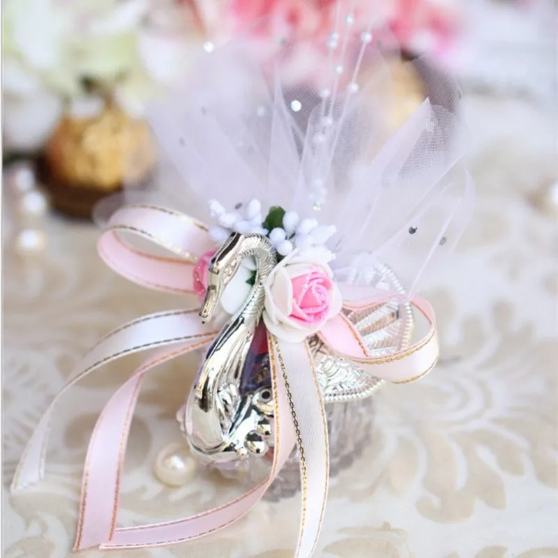 upscale wedding favors