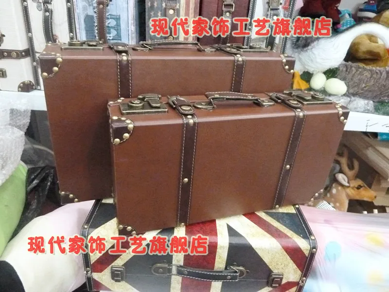 Vintage suitcase wooden box photography props old fashioned suitcase