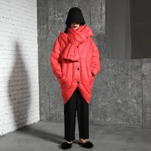 Линетт's Chinoiserie зима Orignal Дизайн Для женщин Ультра свободные плюс Размеры рукава «летучая мышь» Белые куртки-пуховики Пальто для будущих мам с шарфом