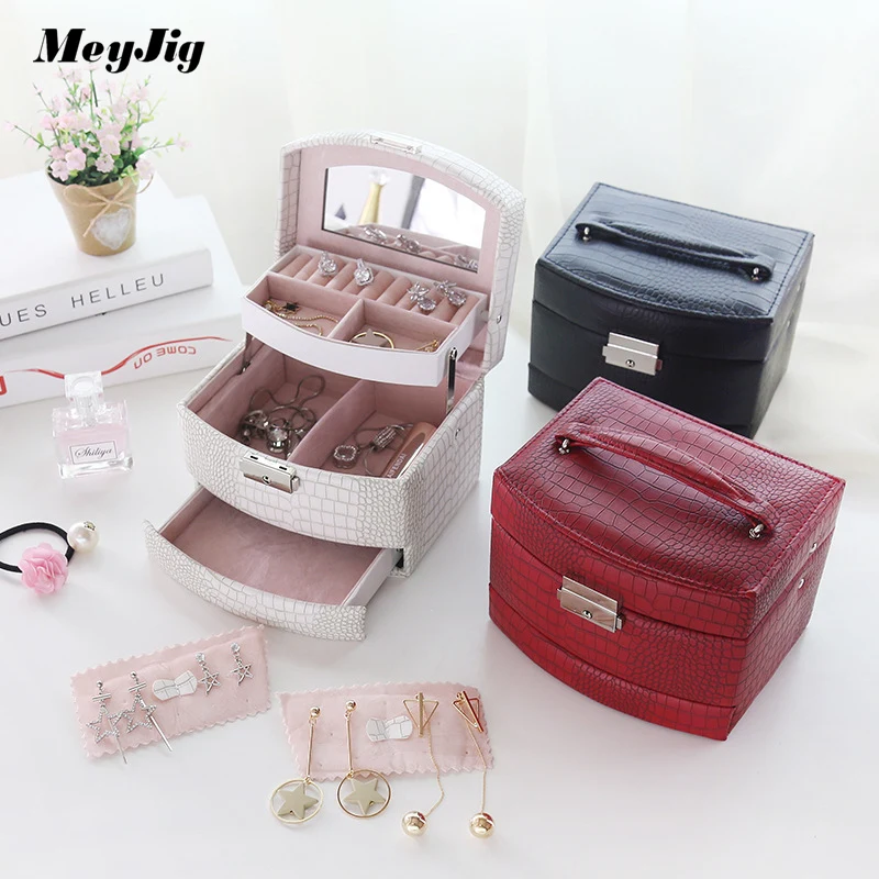 Jewelry Holder PU Leather Jewelry Storage Container Lipstick Jewelry Organizer Display Rangement Bijoux Gift Beauty Jewelry Box Jewelry Holder PU Leather Jewelry Storage Container Lipstick Jewelry Organizer Display Rangement Bijoux Gift Beauty Jewelry Box