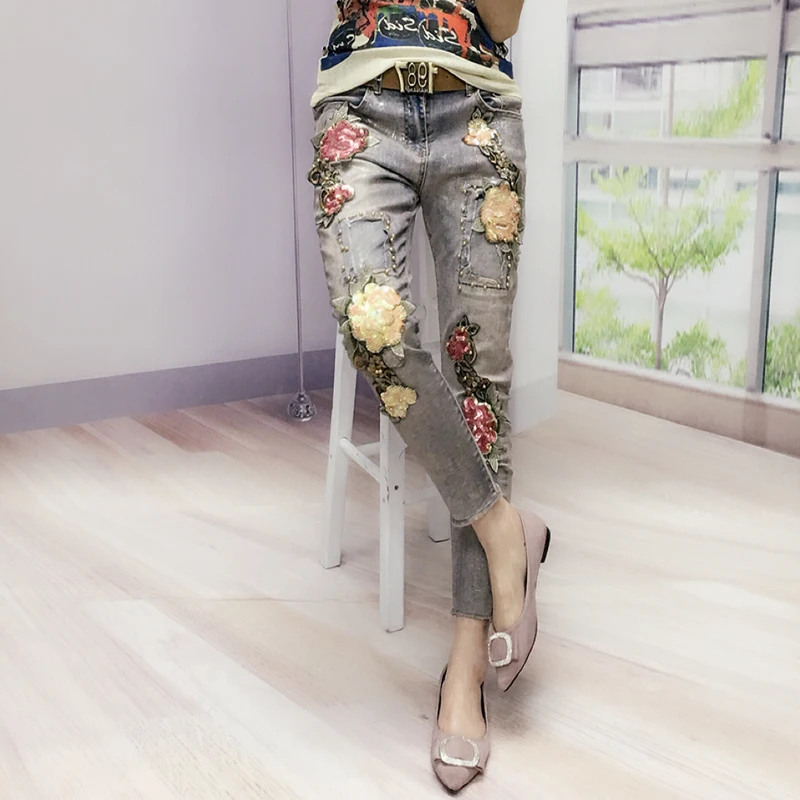 Europe Style Jeans Women Slimming Boyfriend Trousers Slim Rose Embroidery Gold Fashion Sequins Spring and Autumn Denim Pants Europe Style Jeans Women Slimming Boyfriend Trousers Slim Rose Embroidery Gold Fashion Sequins Spring and Autumn Denim Pants