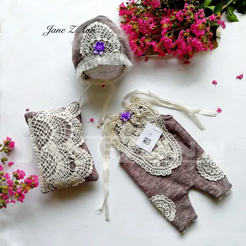 

Jane Z Ann Newborn Photography Outfit Baby lace hat bodysuit pillow Set Infant Photo shoot Props Newborn Photo Clothes