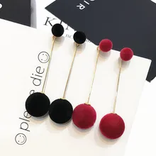 Moda bola de peluche Rojo Negro gota para mujeres pendientes Corea personalidad redondo borla larga pendientes declaracion joyer