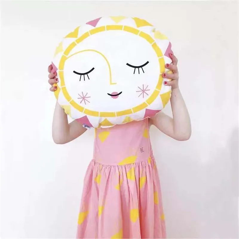 

Baby Smiley face Pillows For Kids Room Decoration Infant Pillow Boys Girls Photoprops Gifts