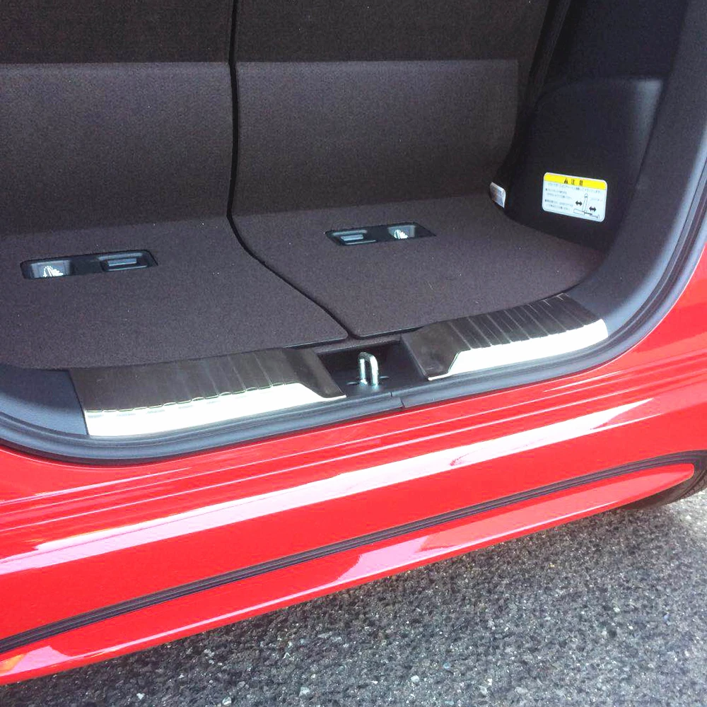 

JY 2PCS SUS304 stainless steel Rear Luggage Interior Scuff Trim Protector Car Styling Accessories For Honda NBOX CUSTOM