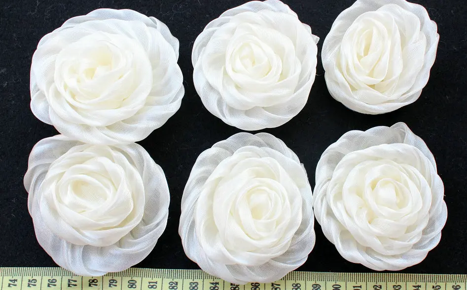 

50pcs Ivory Petti Puff Organza Chiffon Hand rolled Rosette Flowers 70mm large flower