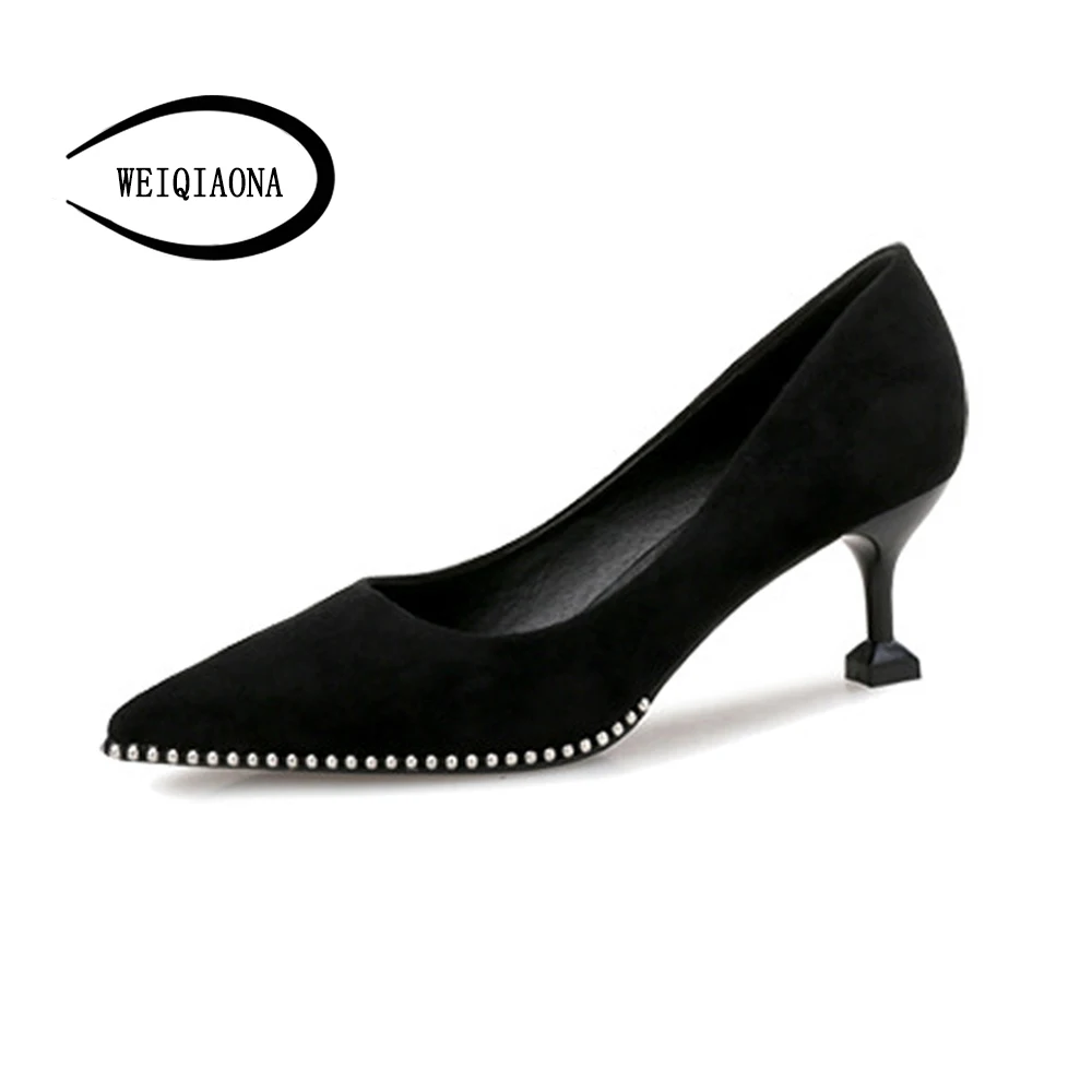 heels with strings