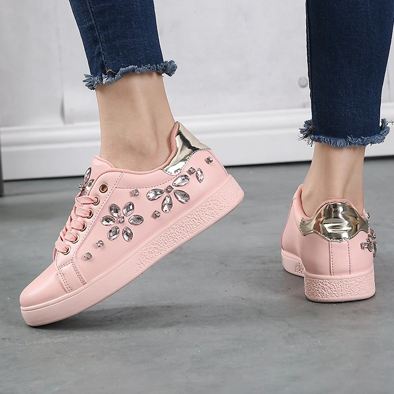 YWEEN Brand New Women Flat Shoes Women Pearl Espadrille Soft Leather Rhinestone Sneaker Shoes Female Round toe loafers