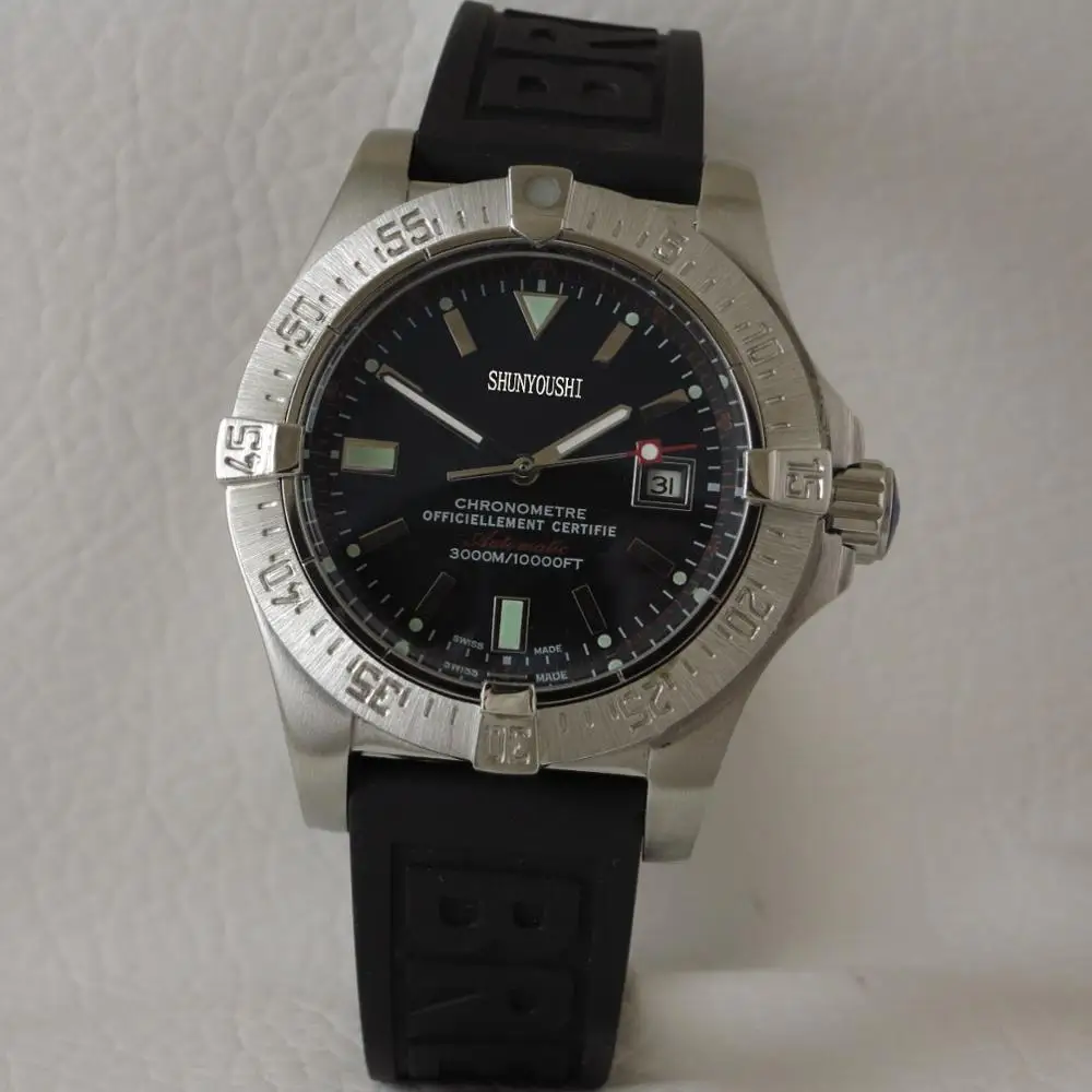 

WG061021 Mens Watches Top Brand Runway Luxury European Design Automatic Mechanical Watch