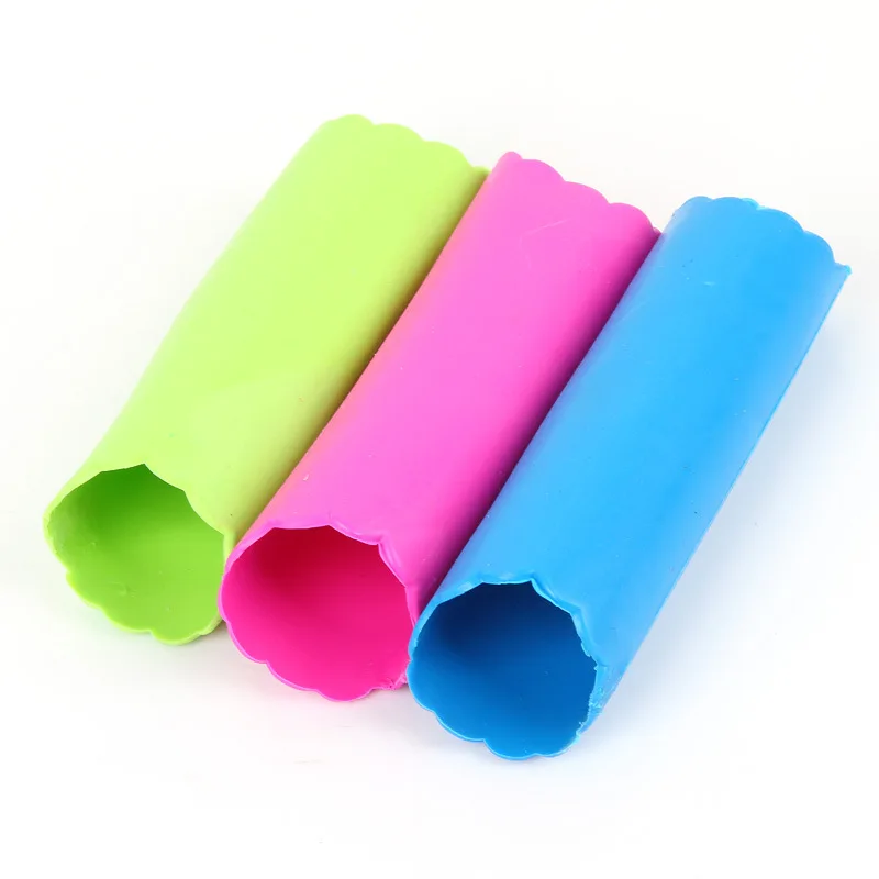 

UPORS Silicone Garlic Press Tube Peeling Creative Garlic Crusher Fruit Vegetable Peeler Garlic Chopper Helpful Kitchen Gadgets