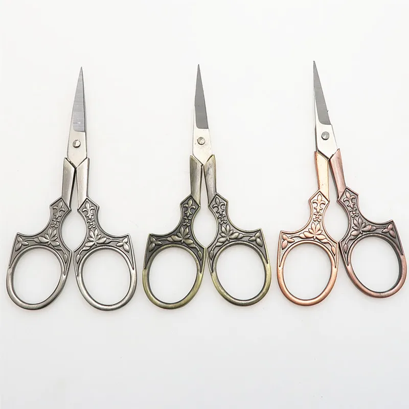 

Classic Flower Style Functional Stainless Steel Retro Scissors DIY Handmade Cross-stitch Small Scissors Sewing Scissors