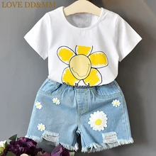 Любовь DD& мм комплекты для девочек новые летние Детская одежда платье с короткими рукавами для девочек детская футболка/Цветочный принт футболка+ рваные Джинсовые шорты костюм