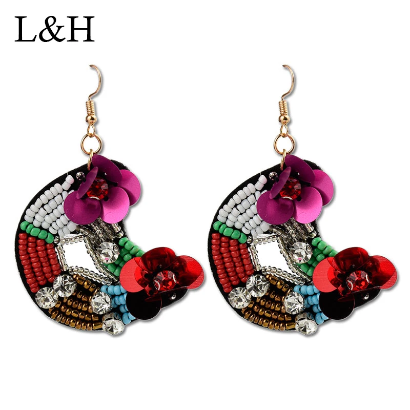 Rhinestone Цветок Буквы A D Висячие серьги разноцветные семена Очаровательные бисера