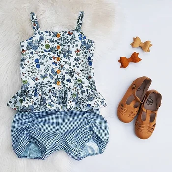 

Newborn Baby Girls Princess Outfit Summer Cotton Clothes Sleeveless Floral T-Shirt Plaid Elastic Waist Shorts 2Pcs Sets 1-3Yrs
