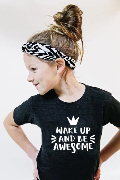 

I Wake Up Awesome Print T-Shirt Baby Toddler Fashion Tees Children Boys Girls Slogan Print Tops Babe Short Sleeve Tops Wear