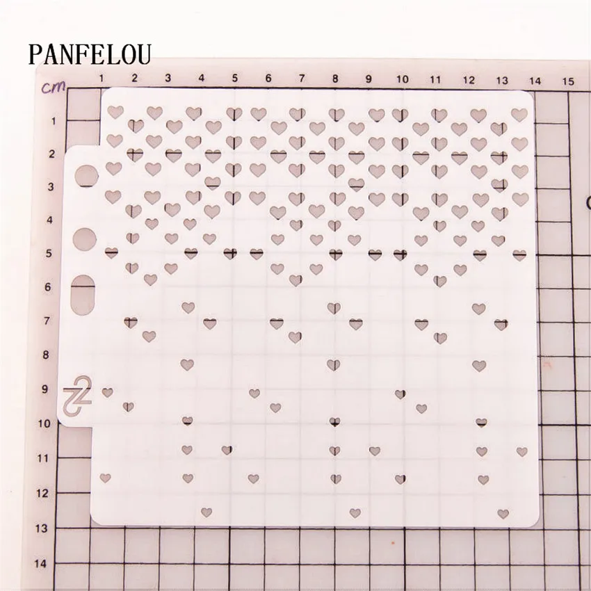 Сердце дождь скрапбук трафареты спрей пластиковые формы Щит DIY торт полые украшения Печать Кружева линейка Валентина