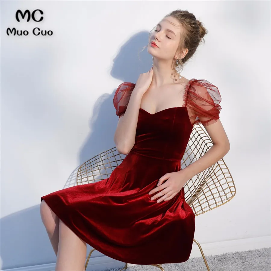 Real-Sample-Fashion-Burgundy-Taffeta-V-Neck-Backless-Short-Cocktail-Dresses-2018-Mini-Pleat-Cap-Sleeves (4)