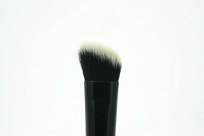 Высокое качество металлическая ручка MJ бренд угловая кисть для теней для век нос Тени Кисти подробные аксессуары для макияжа