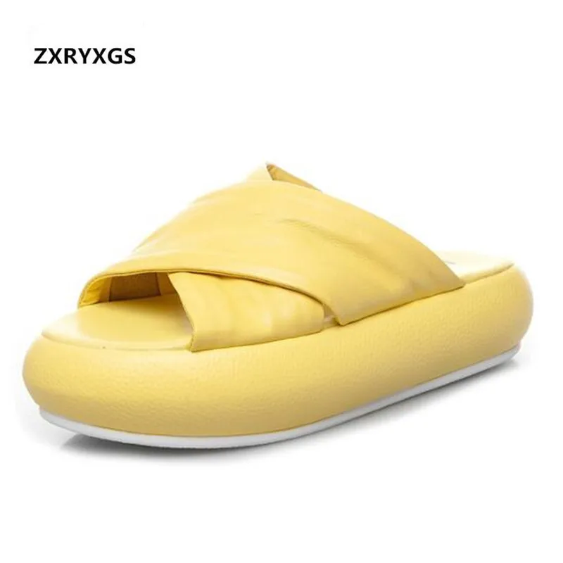 

2019 New Summer Light Soft Cowhide Wild Fashion Slippers Women Leather Sandals Platform Slippers Increase Women Shoes Sandals