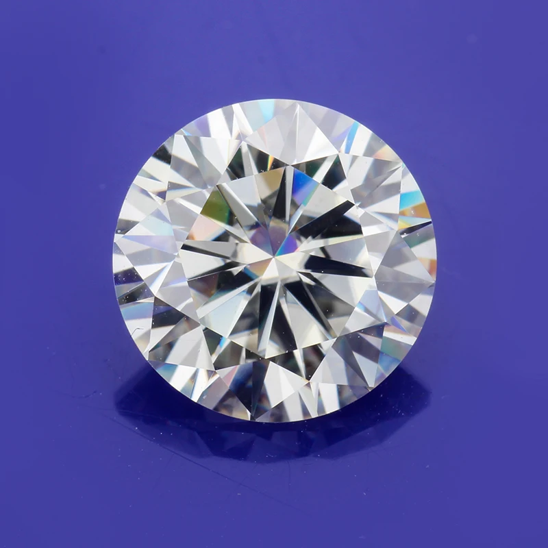 Pass a diamond tester IJ color 4.5mm 0.35 carat round brilliant cut