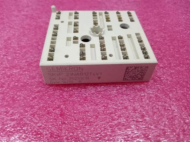 

Free Shippin New SKIIP23NAB12T4V1 SKIIP 23NAB12T4V1 Power module