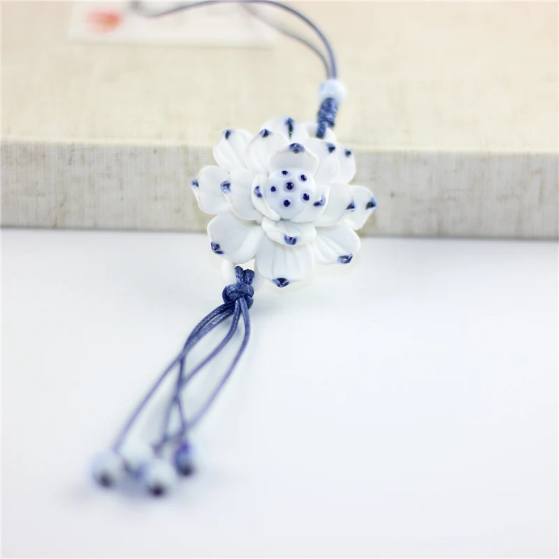 Miredo Jewelry Wholesale Ceramic Porcelain Peony Flower Necklace Pinch