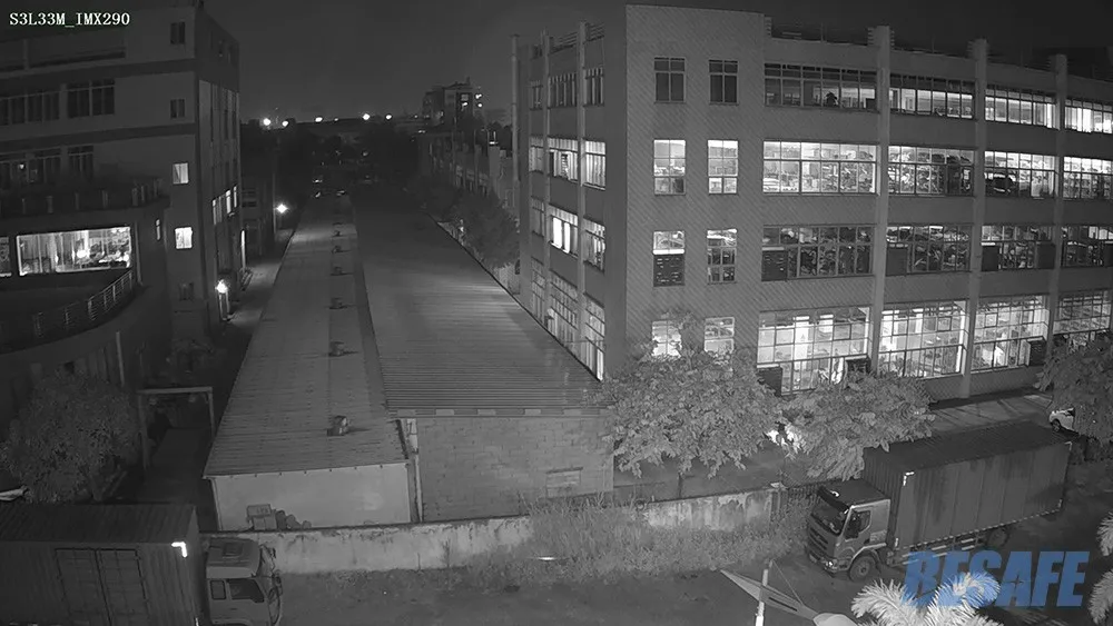 AL200 outdoor night