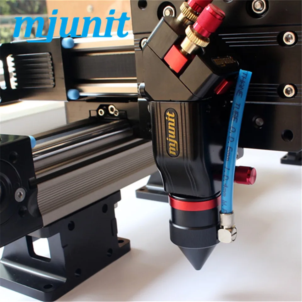 Mechanical laser. Заводные игрушки а 3д принтере. Лазерная головка для со2 лазера. Лазерная металлообработка. Лазерный раскрой металла.