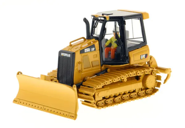 DM 85281 1:50 CAT D5K2 LGP Игрушечный трактор|cat toy manufacturers|cat bag toycat mask |
