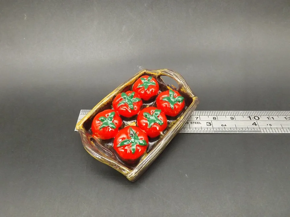 Tiny-Food013-Tomato (10)