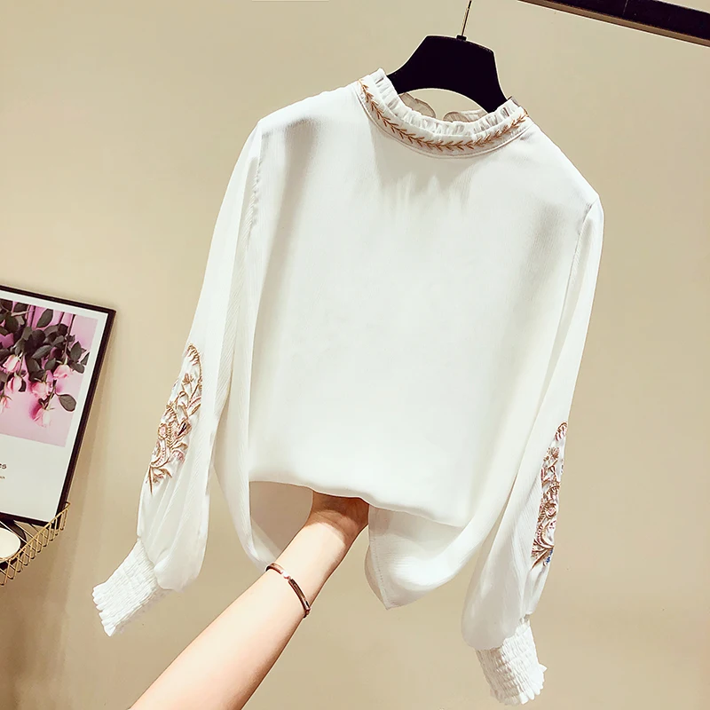 

Super Fairy Tops for Women 2019 New Spring Fashion Ruffles Stand Collar Lantern Sleeve Top Embroidery Female Chiffon Blouses
