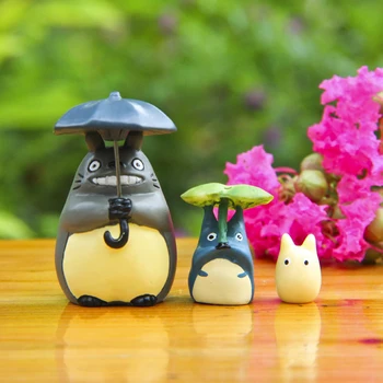 

Miyazaki My Neighbor Totoro PVC Action Figures Toys DIY Lotus Leaf & Umbrella Totoro Figure Model Toy Micro Landscape for Garden