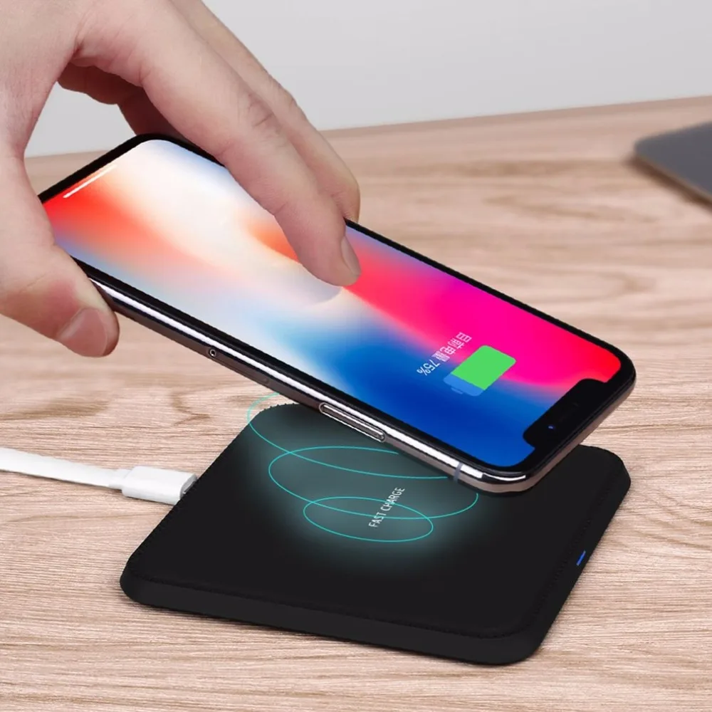 2018 Wireless Desk Table Phone Charger Fast Charging Pad 10W Anti slip