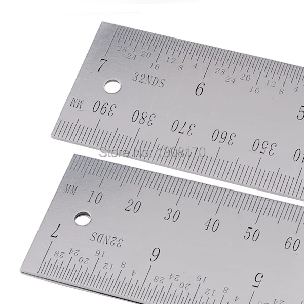 AG82305-200D_ruler