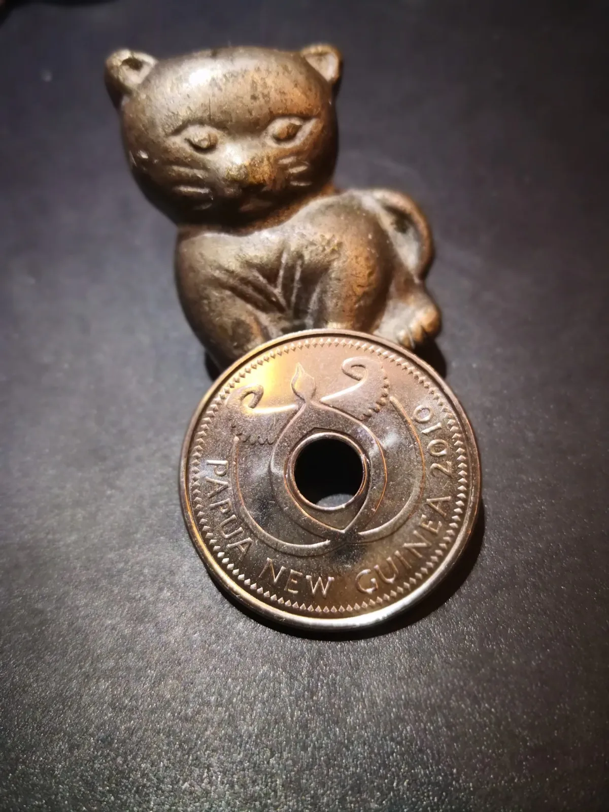 Оригинальная монета 1 KINA из Папуа Новой Гвинеи двойные крокодиловые монеты Holey 33