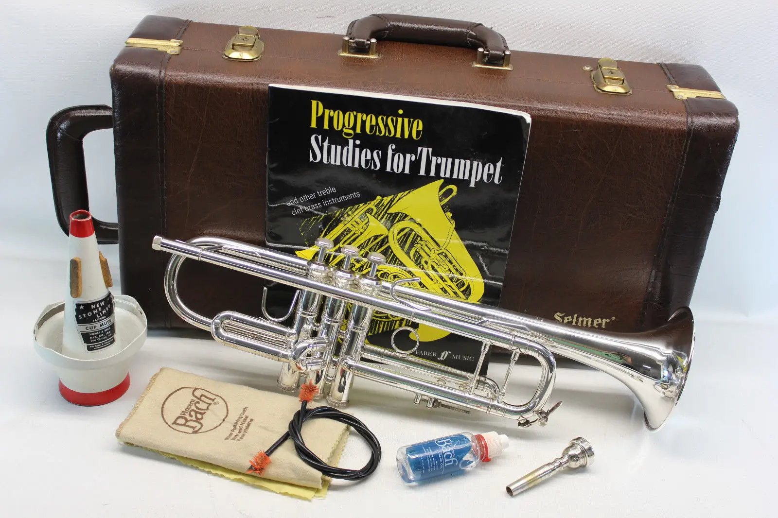 Bach Stradivarius Trumpet 37 Bb Professional GREAT Horn With Case and
