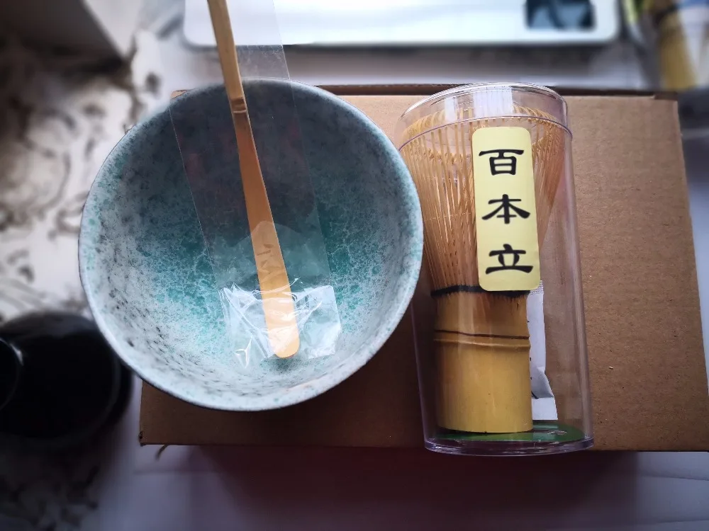 ceremony grade matcha tea set, green tea powder Japanese ceremic bowl matcha whisk and bamboo scoop 3 parts in set