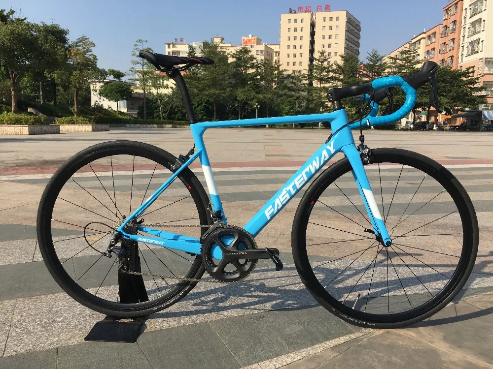 Discount 700C carbon Road Complete Bike 22 Speed 105 5800 Groupset TAIWAN brand light blue sky FASTERWAY CLASSIC D brake 49/52/54/56/58 11 Discount 700C carbon Road Complete Bike 22 Speed 105 5800 Groupset TAIWAN brand light blue sky FASTERWAY CLASSIC D brake 49/52/54/56/58 11