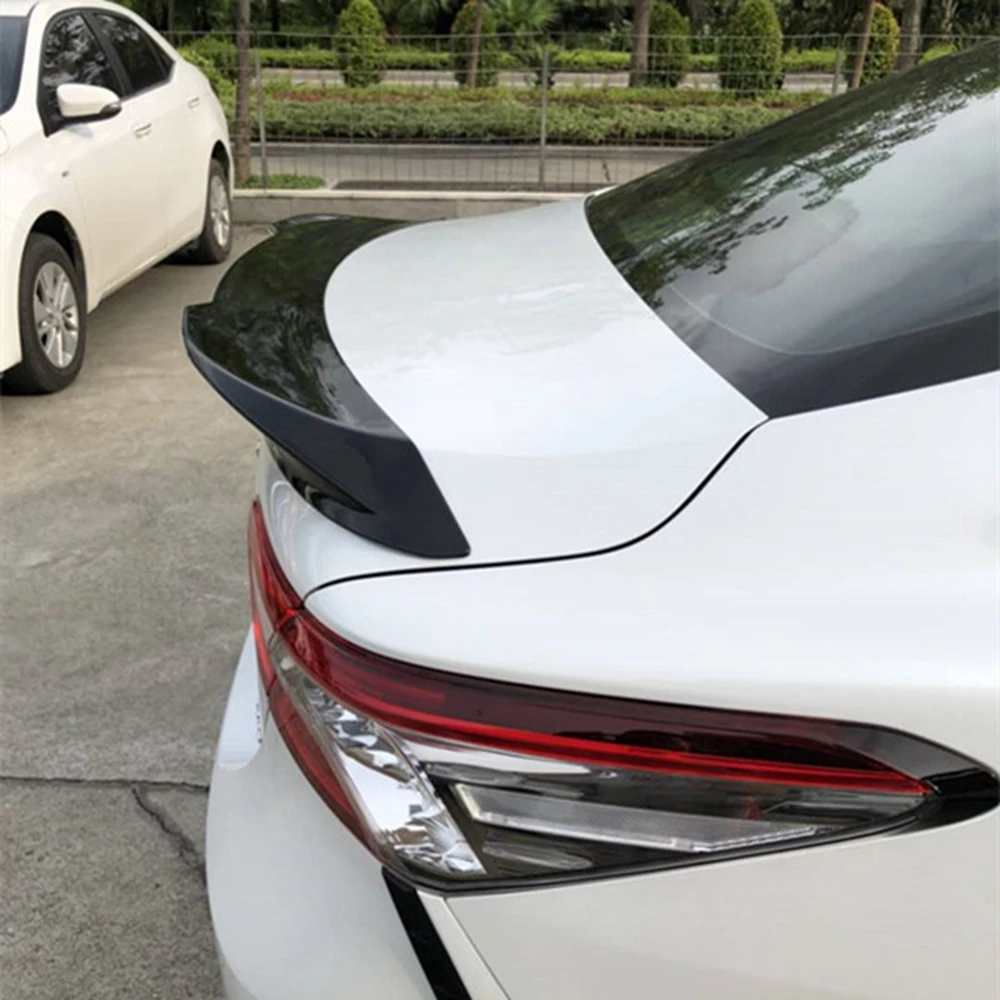 

MONTFORD Car Styling ABS Plastic Material Unpainted Primer Color Rear Trunk Wing Spoiler Decoration Fit For Camry 2018 2019