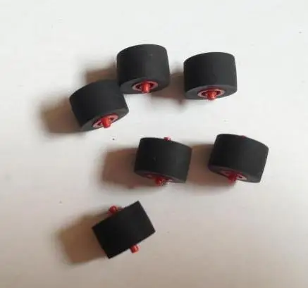 

Red Core Tape Recorder Amplifiers Walkman Pressure Pinch Roller 1.5mm * 10.5mm * 7mm with Shaft