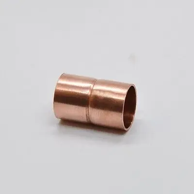 6.35x0.8 ملليمتر النحاس نهاية تغذية متساوية Striaght أنبوب توصيل تركيب السباكة للغاز المياه النفط 6.35x0.8 ملليمتر النحاس نهاية تغذية متساوية Striaght أنبوب توصيل تركيب السباكة للغاز المياه النفط